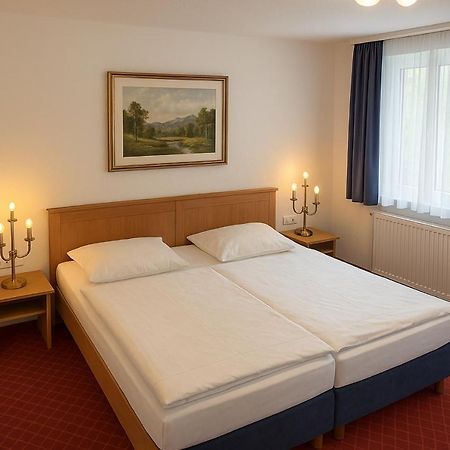 Hotel Schillerplatz Öhringen Екстериор снимка