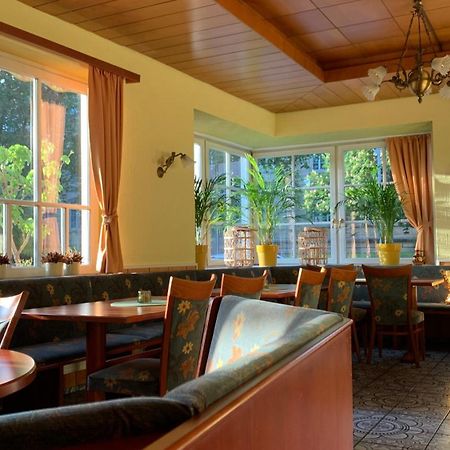 Hotel Schillerplatz Öhringen Екстериор снимка